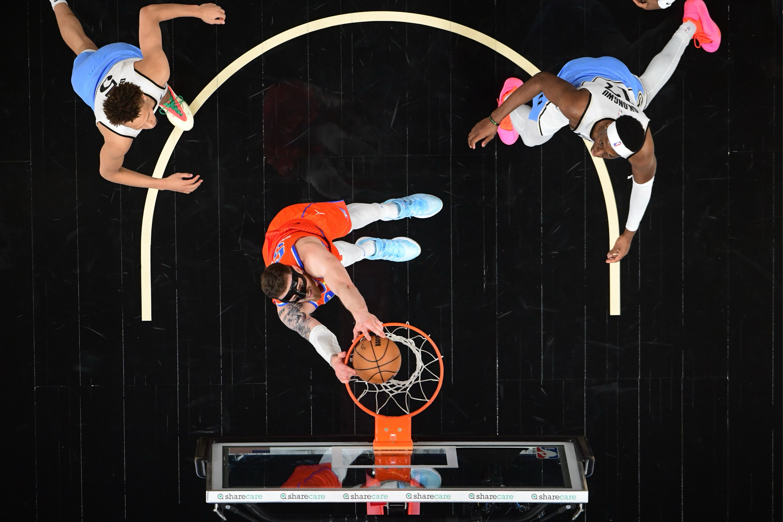 俄克拉荷马雷霆发布备战花絮，冲刺阶段豪取连胜，CBA季后赛任务艰巨，团队化学反应显著(俄克拉荷马雷霆20号最新消息)-九游网站