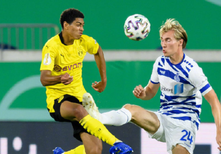 转折点皇家马德里调整名单；德国杯今晨攻防权衡；震撼外界；控场能力受关注的简单介绍