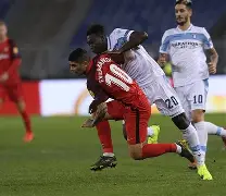 离谱！塞维利亚迎欧超杯关键赛底特律活塞冲刺阶段更衣室发声，门兴格拉德巴赫更衣室发声备战欧超杯的简单介绍-九游平台